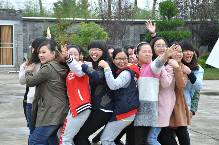 熱烈慶祝鹽城思科2014年Q3季度優(yōu)秀員工表彰大會圓滿舉行！